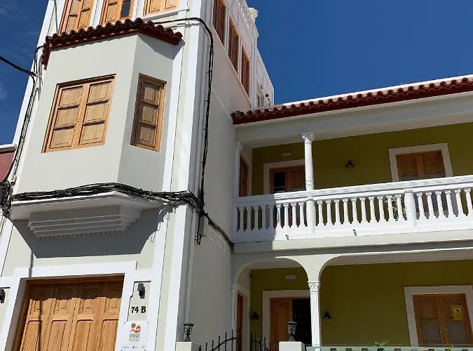 Gran Canaria אכסניה