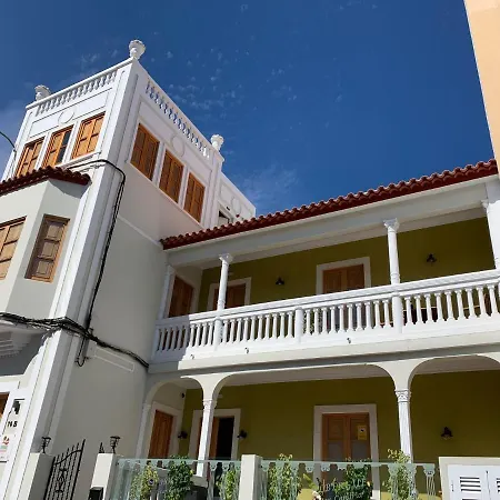 Gran Canaria Hostel Las Palmas / Gran Canaria
